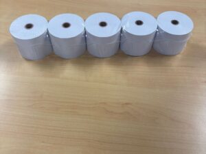 Lot de 5 bobines pour machines à calculer blanches – 57 x 70 x 12 mm