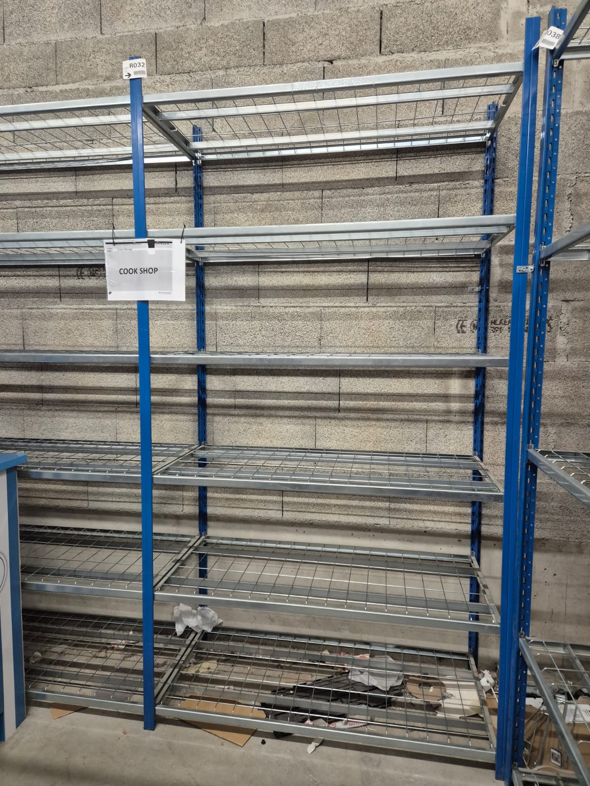 Étagère de stockage métallique bleu et gris – L129 x P60 x H240 cm