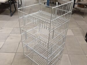 Lot de 4 bacs corbeilles empilables métalliques blancs – H90 x L47 x P40 cm