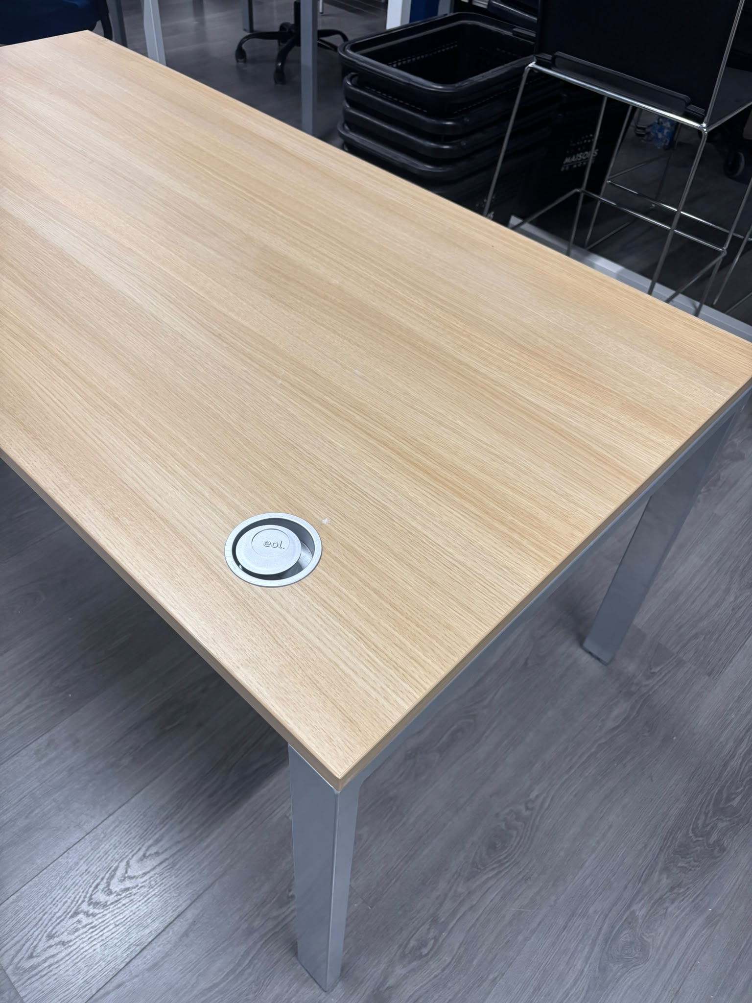 Bureau bois et métal – L160 x P80 x H74 cm