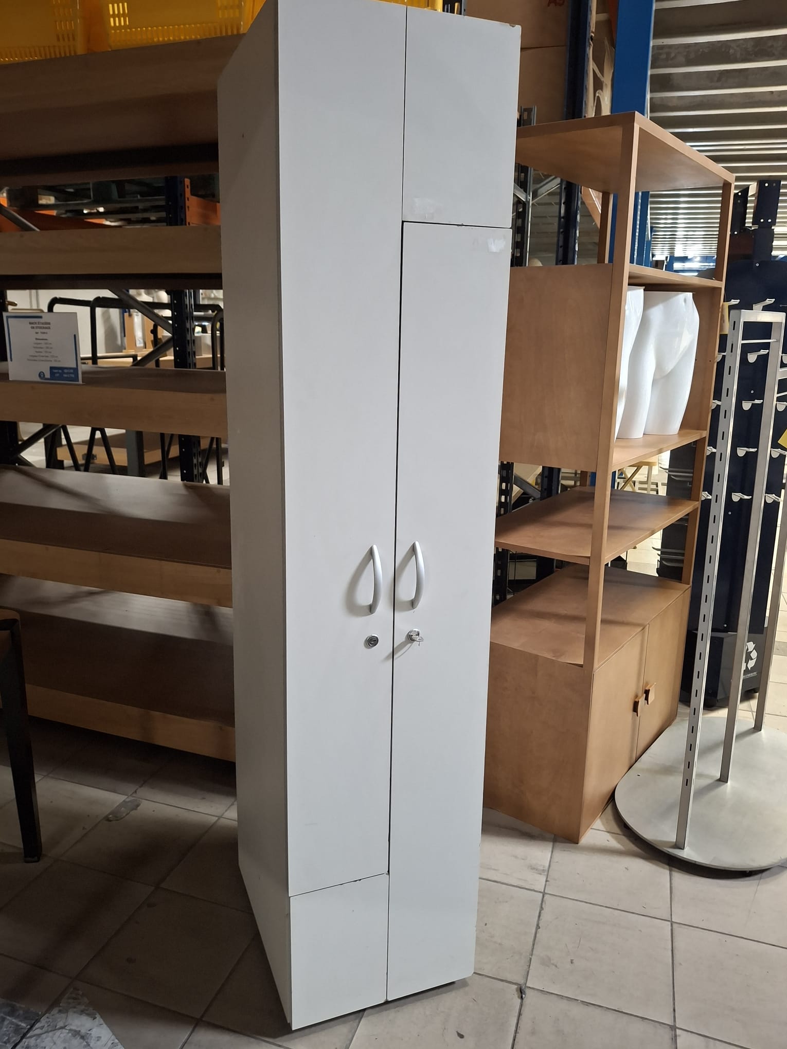 Bloc vestiaire bois gris 2 portes coulissantes – L40 x P52 x H185 cm
