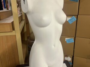 Mannequin buste femme fibre de verre blanc demi-cuisse – H87 cm