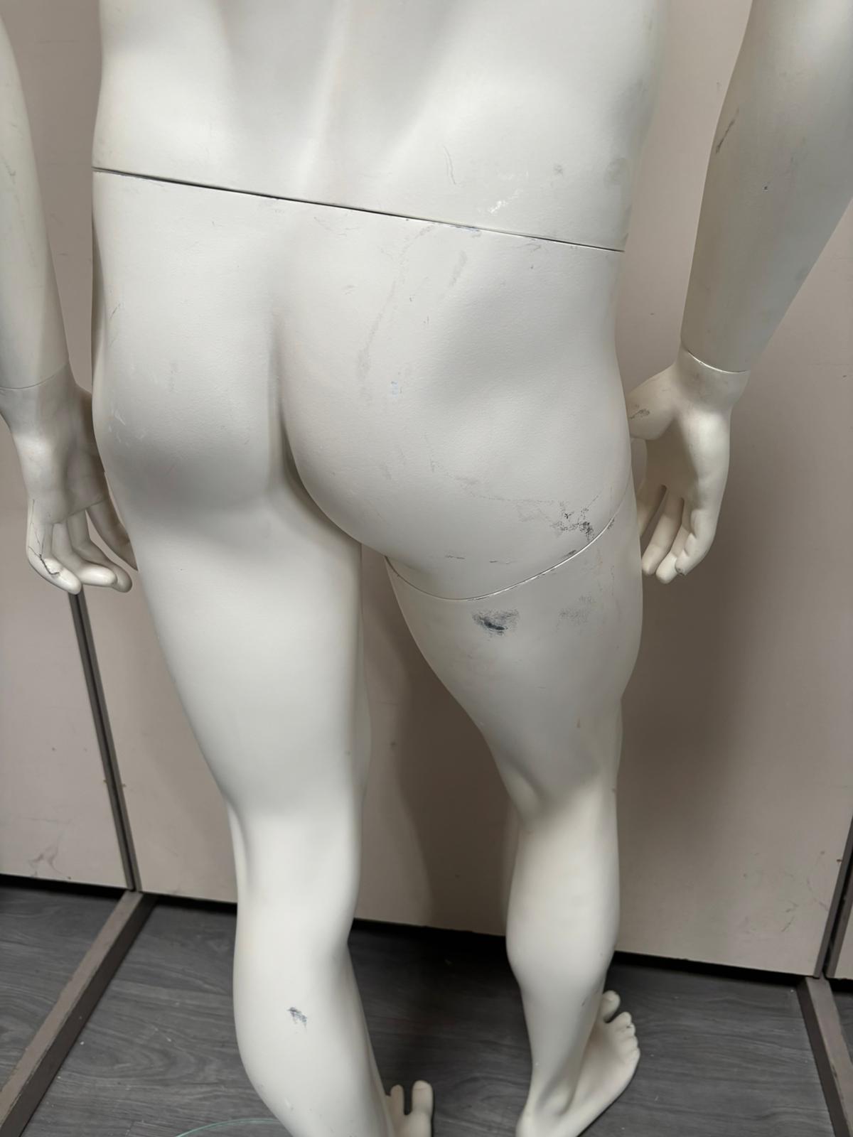 Mannequin homme complet sur socle en verre – fibre de verre blanc mat – H184 cm