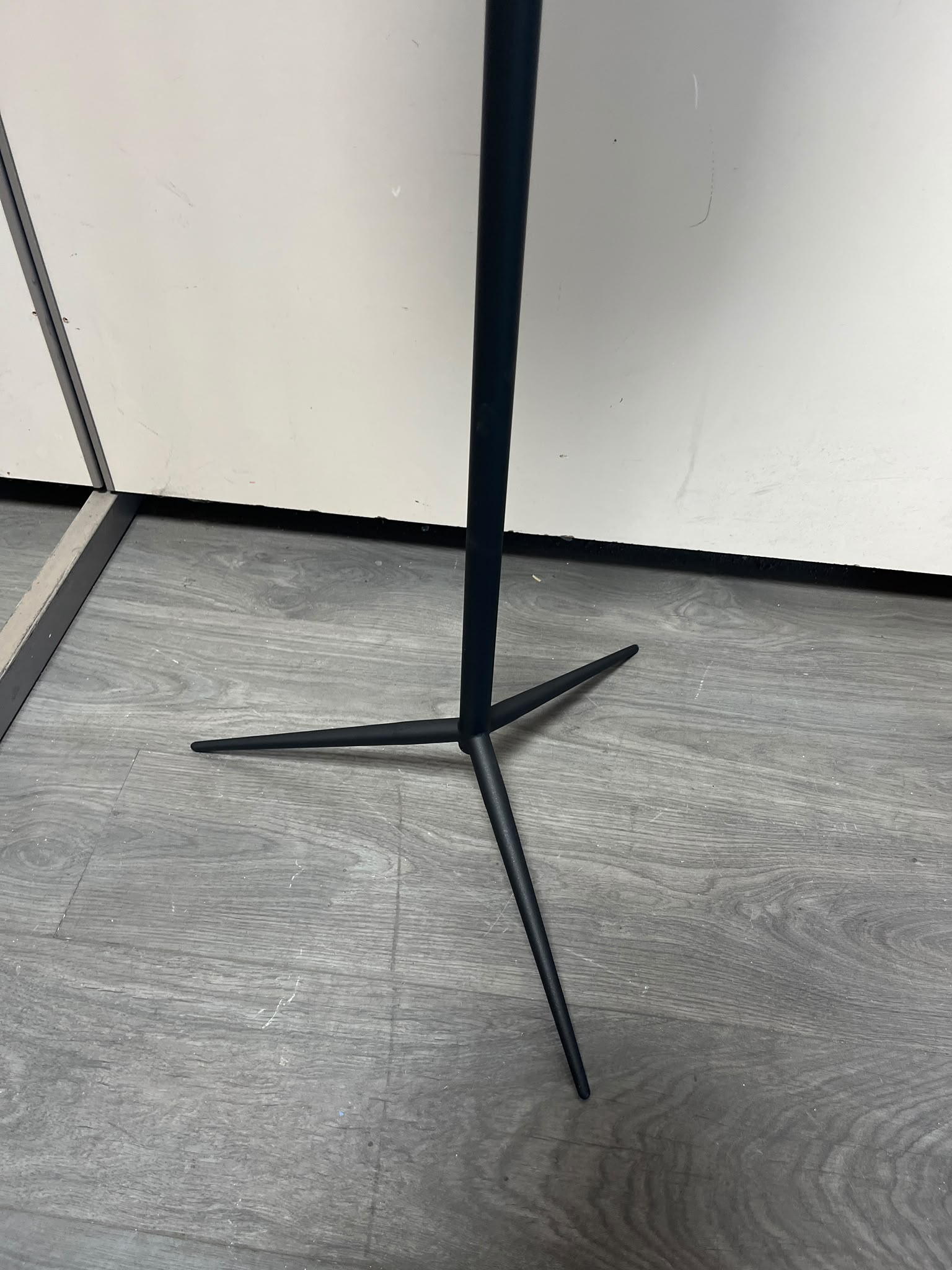 Mannequin couture en tissu sur pied métallique réglable – neuf – H175 cm