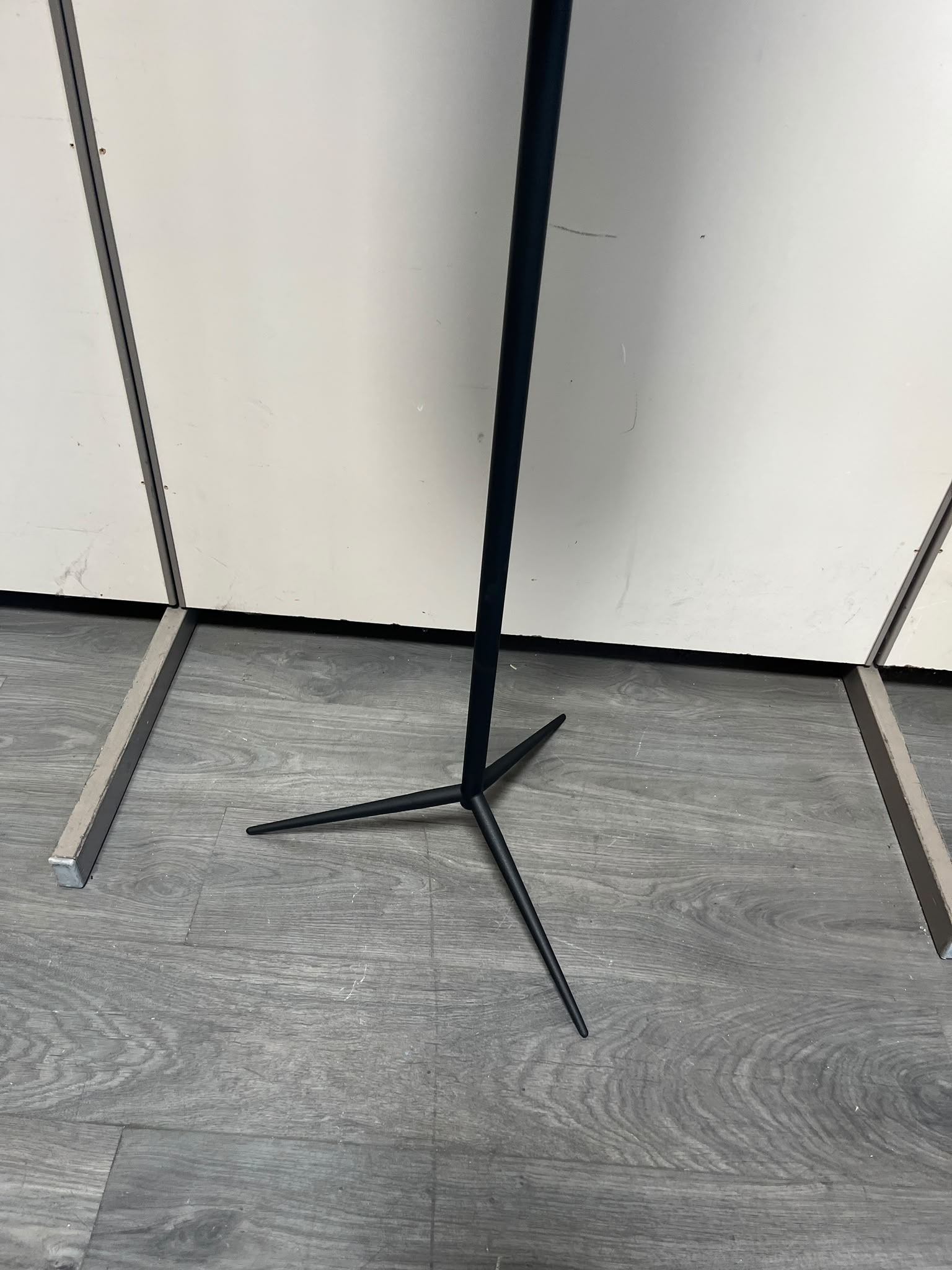 Mannequin couture en tissu sur pied métallique réglable – neuf – H175 cm