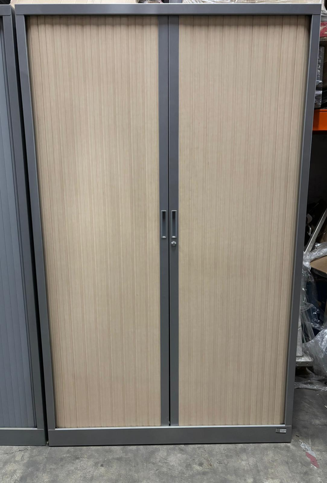 Armoire haute de bureau métallique gris et bois – L120 x l43 x H198 cm