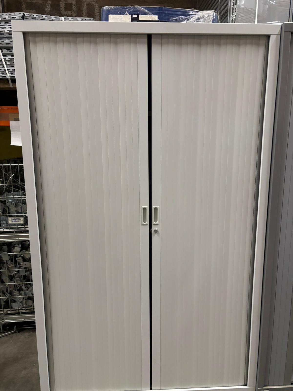 Armoire haute de bureau métallique grise – L120 x l43 x H198 cm