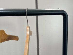 Portant à vêtements professionnel noir – L125 cm