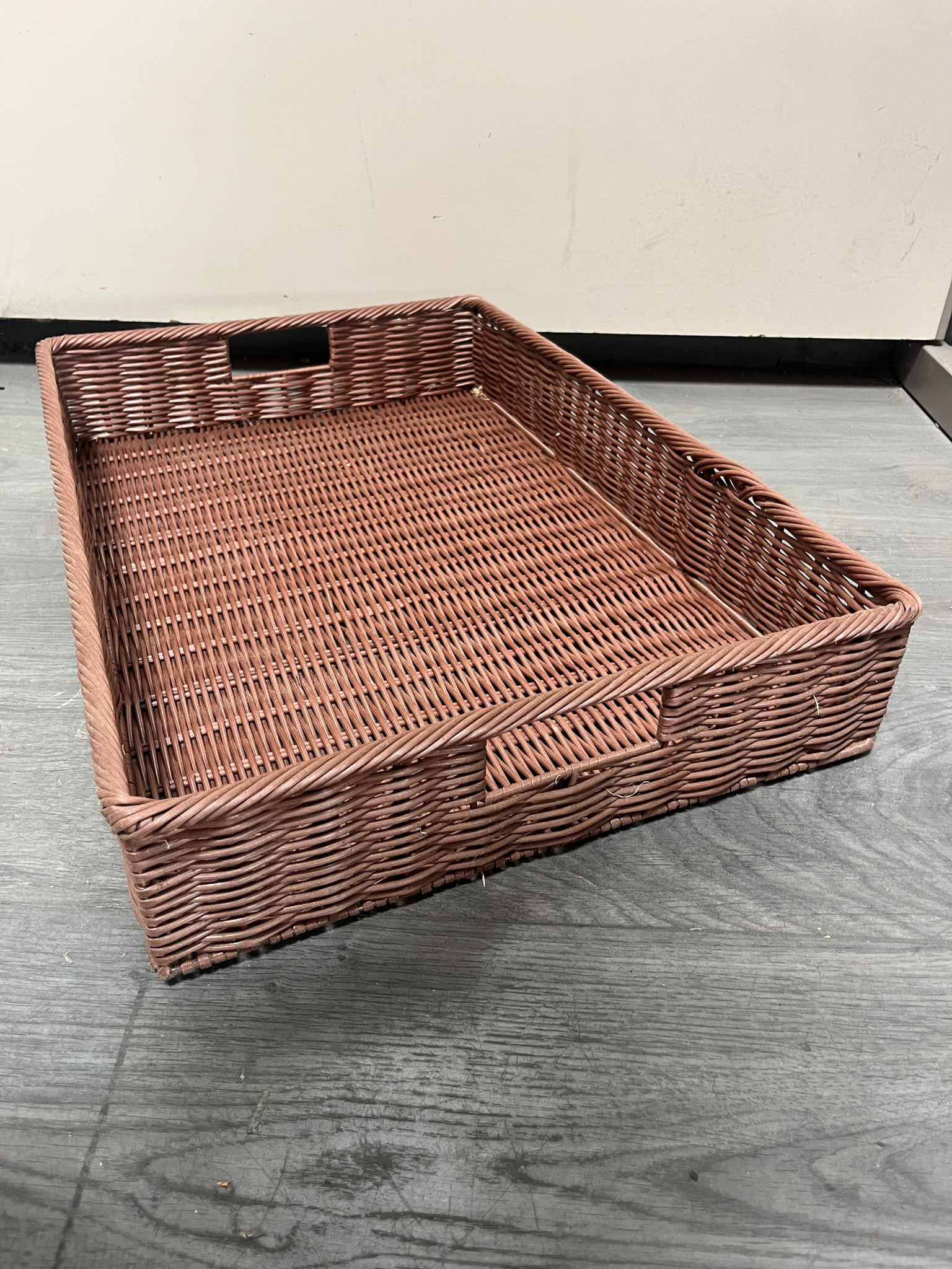 Panier de présentation en osier marron – L59 cm