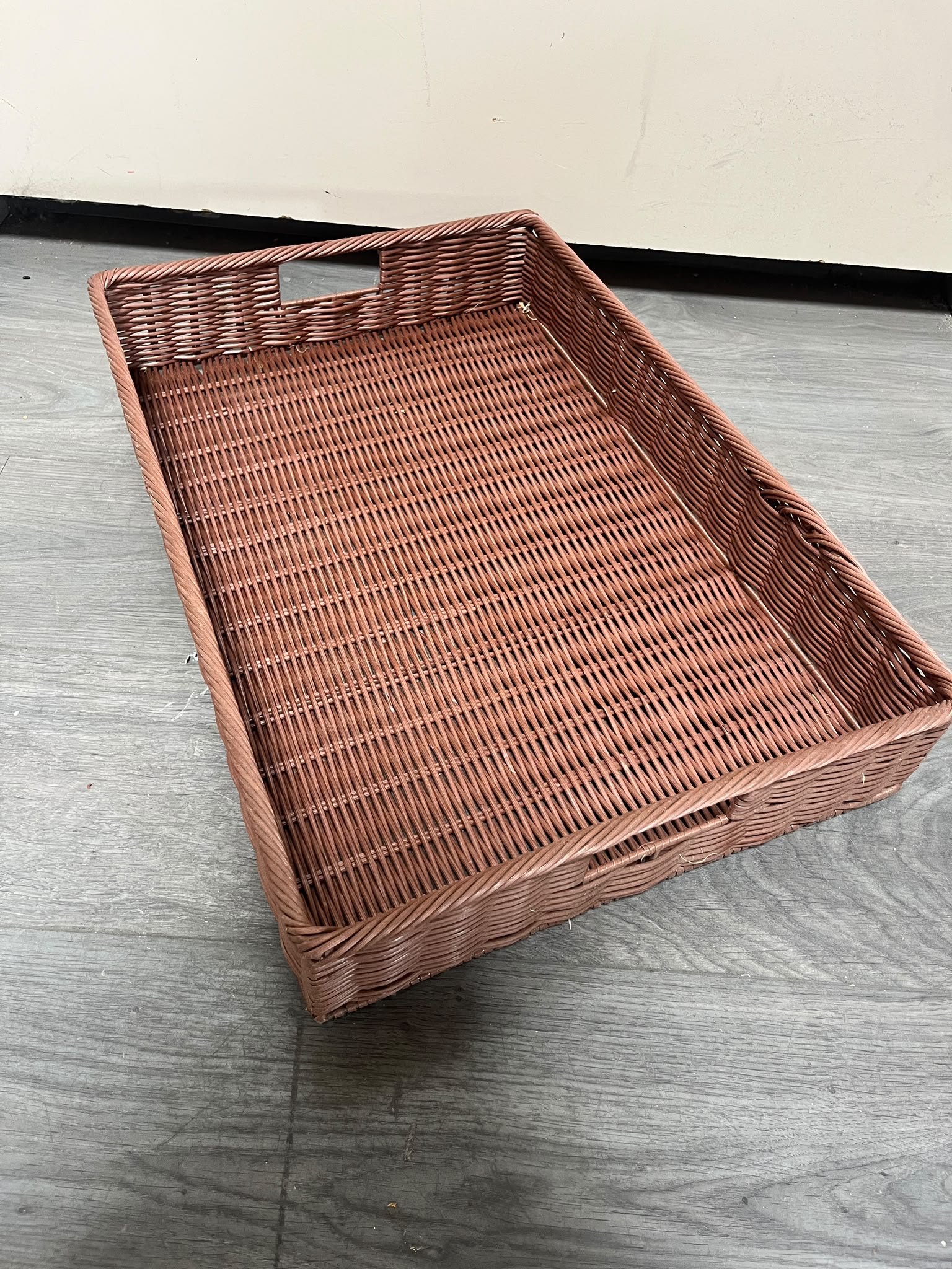 Panier de présentation en osier marron – L59 cm