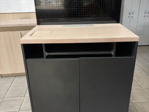 Comptoir d’atelier bois et noir avec plaque métallique – L100 cm