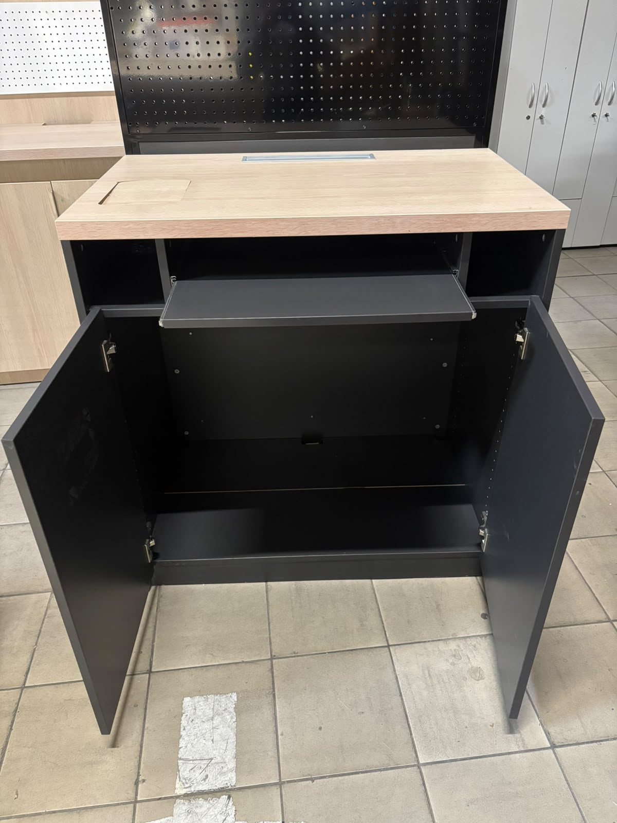 Comptoir d'atelier bois et noir avec plaque métallique – L100 cm