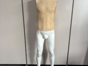 Mannequin buste homme sur pied – H170 cm