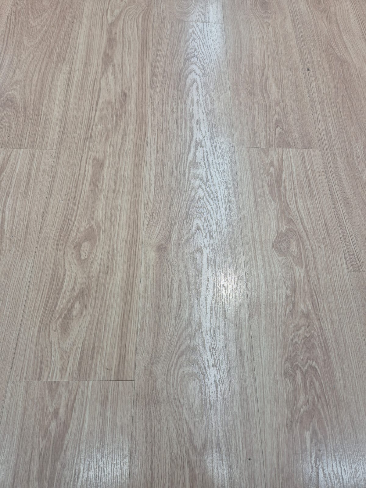 CHA - Parquet stratifié Pergo bois clair naturel 20 x 121 cm