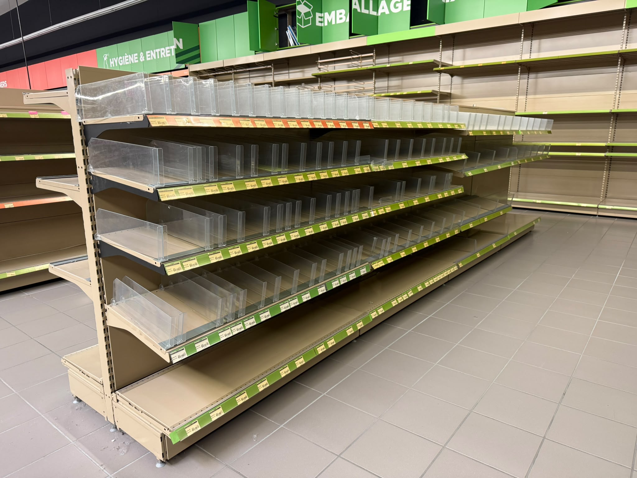 Gondoles centrales marron