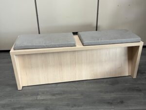 Banquette 2 places bois et tissu avec prises intégrées – L150 cm