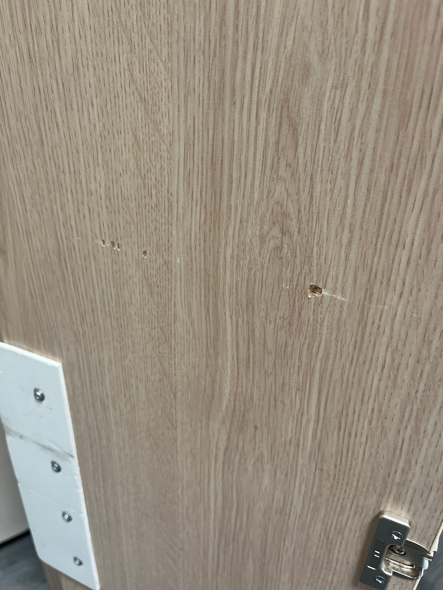 Armoire en bois sur roulettes avec tiroir coulissant – L66,5 cm