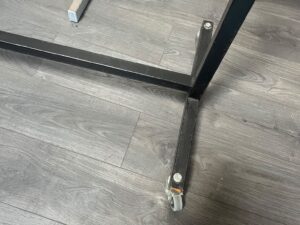 Portant de stockage noir sur roulettes – L187 cm