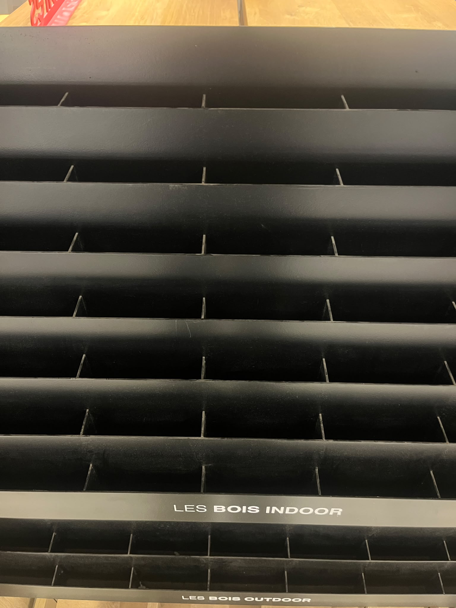 Meuble de présentation sur roulettes avec tiroirs – H220 cm
