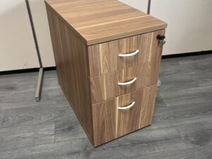 Caisson de bureau marron avec tiroir range-documents – H72 cm