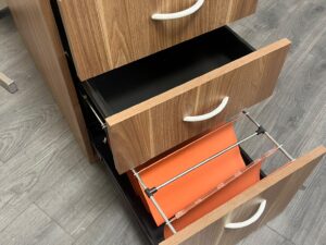 Caisson de bureau marron avec tiroir range-documents – H72 cm