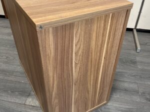 Caisson de bureau marron avec tiroir range-documents – H72 cm