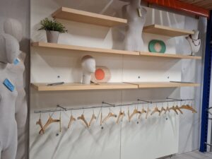 Elément Mural de Présentation + Accessoires L 125 cm