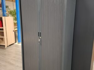 Armoire de bureau métallique avec clé – L100 cm