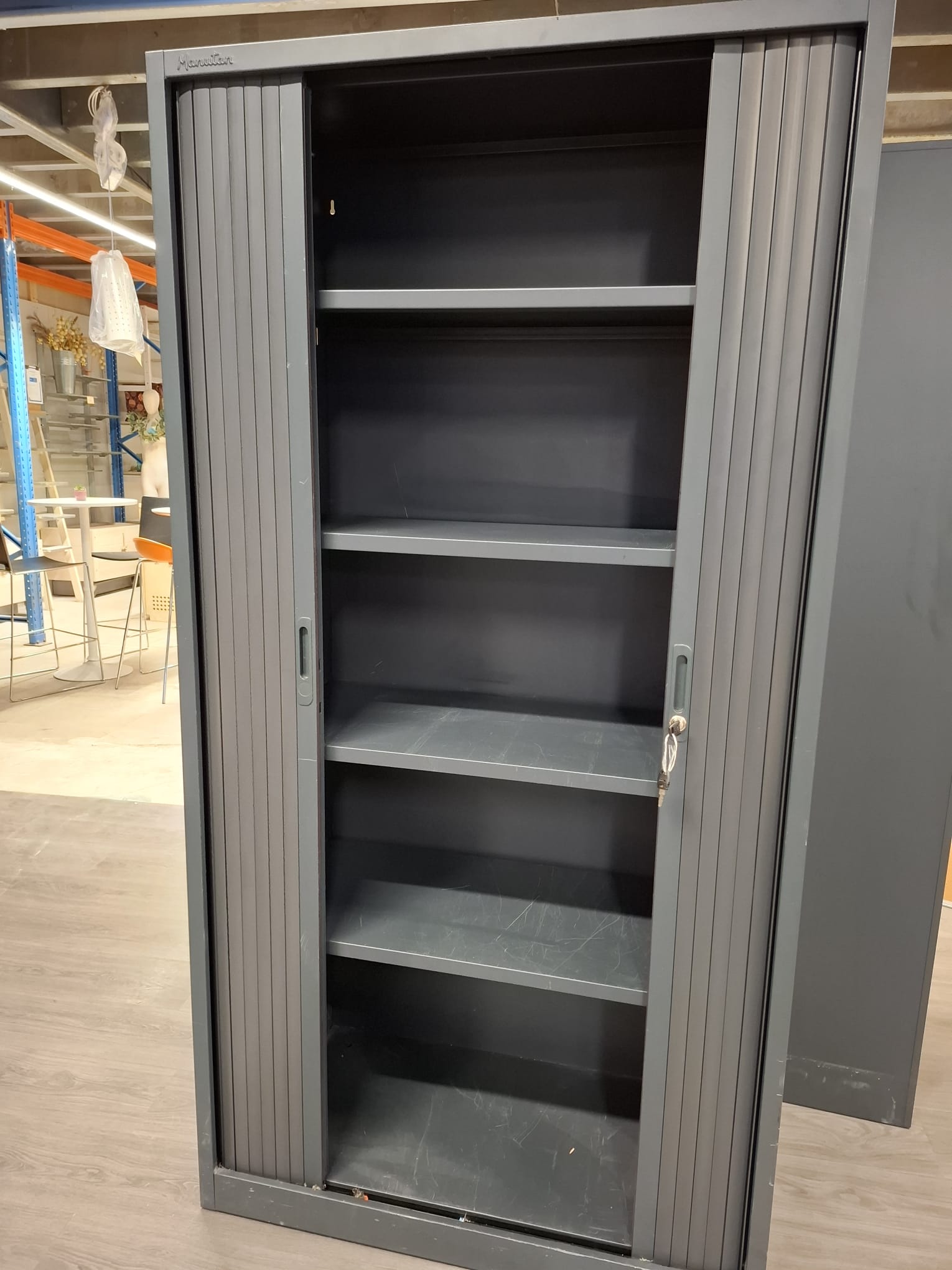 Armoire de bureau métallique avec clé – L100 cm – Image 3