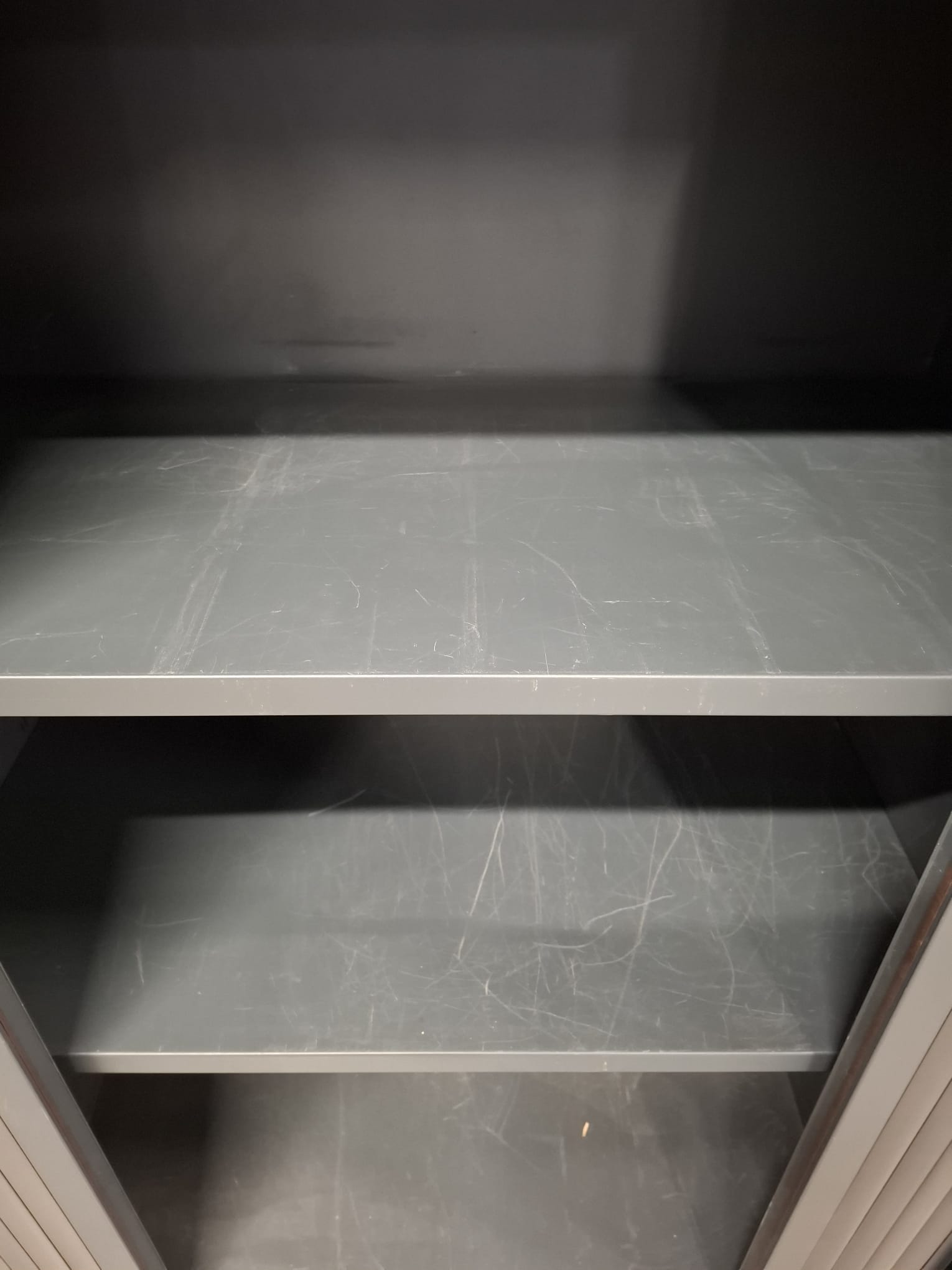 Armoire de bureau métallique avec clé – L100 cm – Image 4