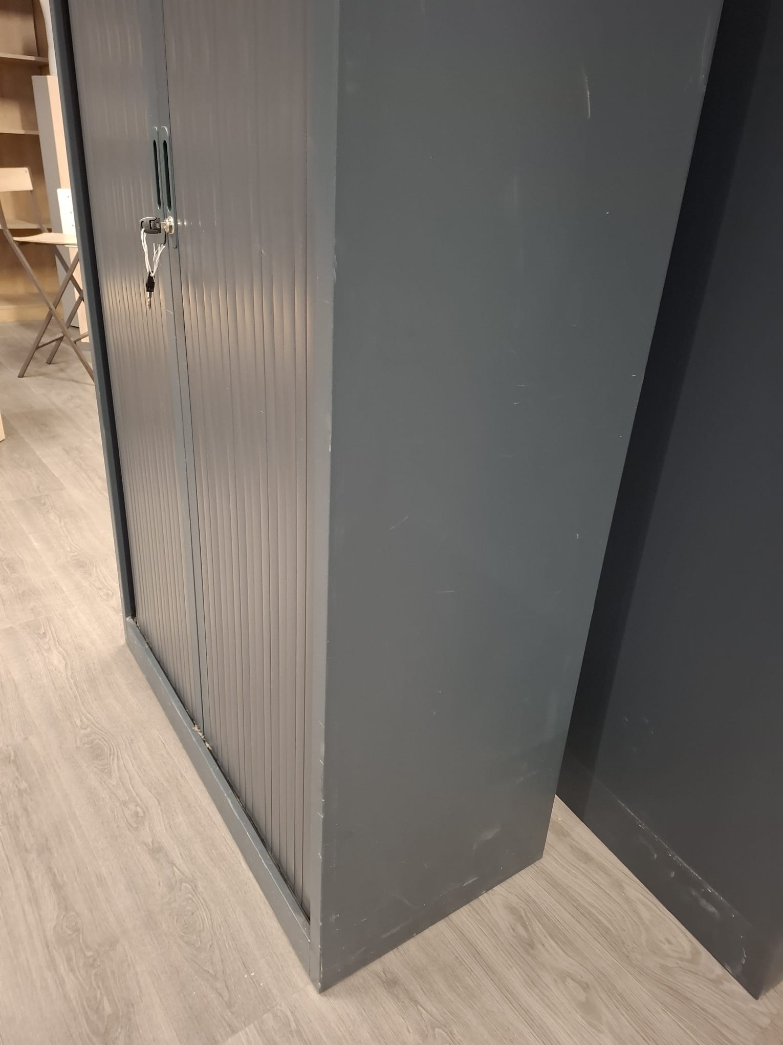 Armoire de bureau métallique avec clé – L100 cm – Image 5