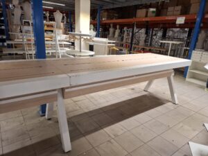 Table de présentation avec trappes de rangement L 500 cm