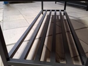Banc design industriel en bois et métal – L120 cm