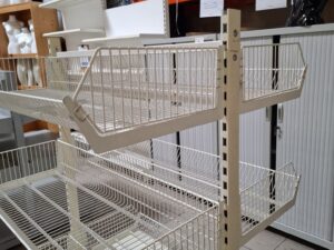 Gondole centrale avec 6 corbeilles – L129 cm