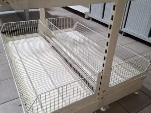Gondole centrale avec 6 corbeilles – L129 cm