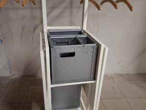 Table de travail mobile en bois et métal blanc – L158 cm