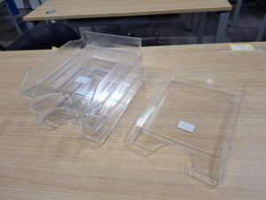 Lot de 4 corbeilles de rangement de bureau en PVC transparent