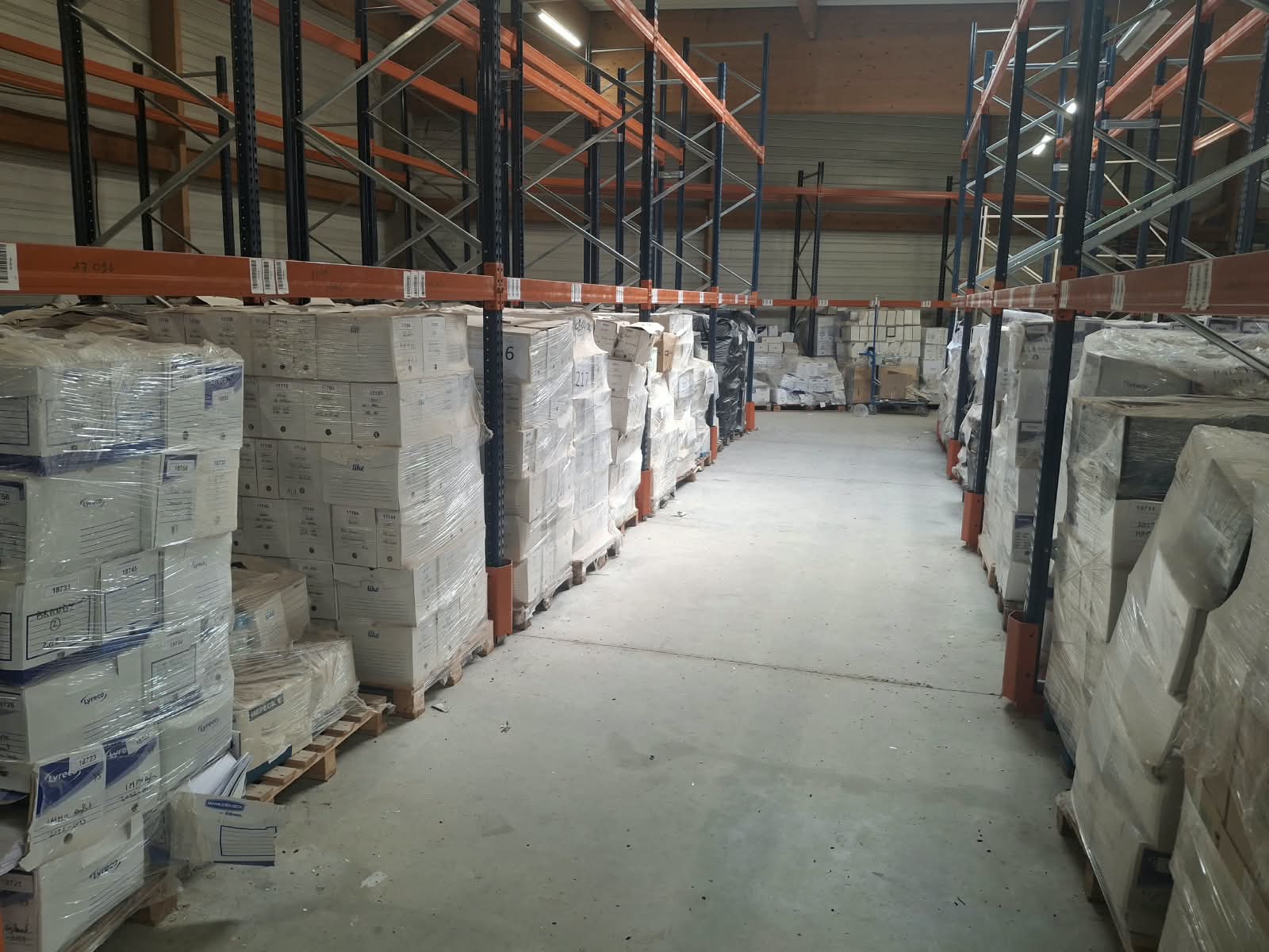 Lot de 4 racks de stockage charge lourde – H4 m / L280 cm