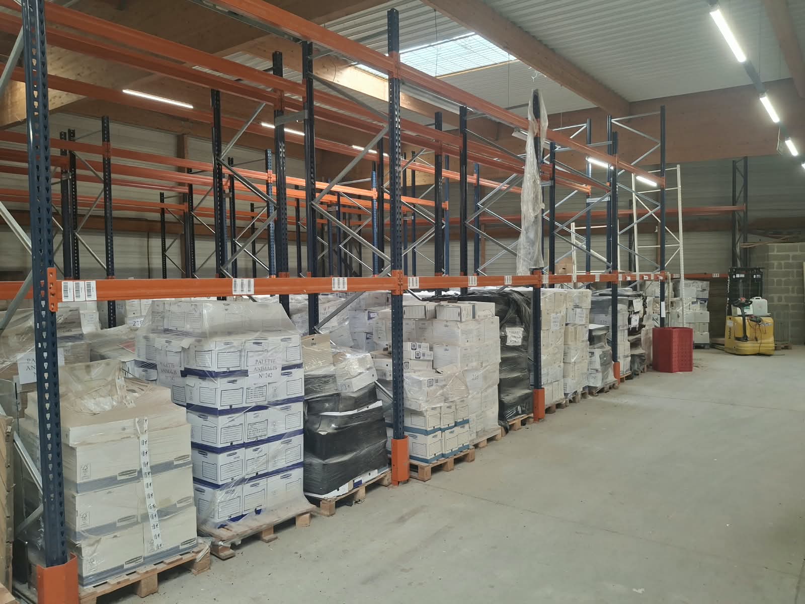 Lot de 4 racks de stockage charge lourde – H4 m / L280 cm
