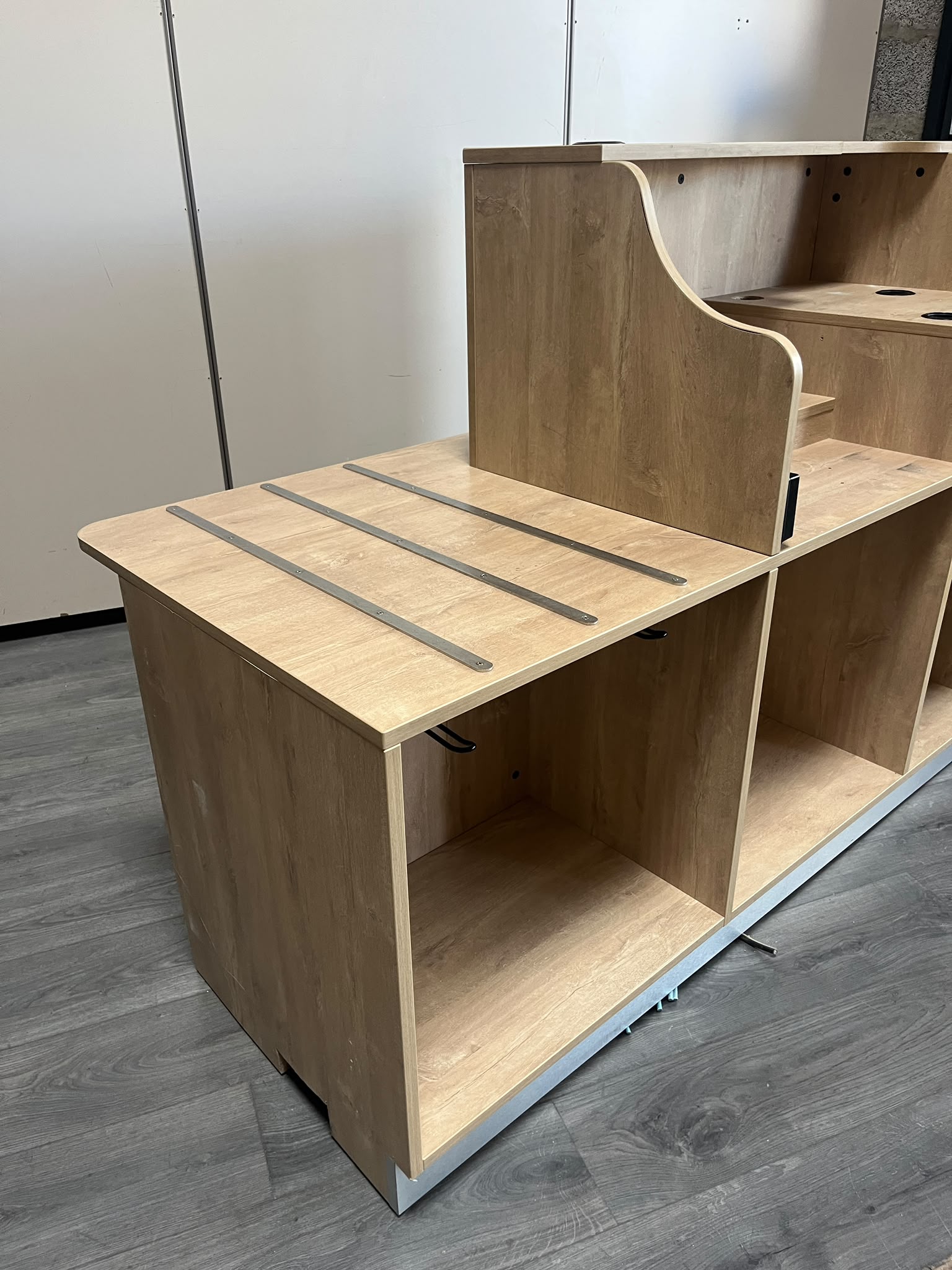 Comptoir d’accueil avec PMR en bois – L160 cm