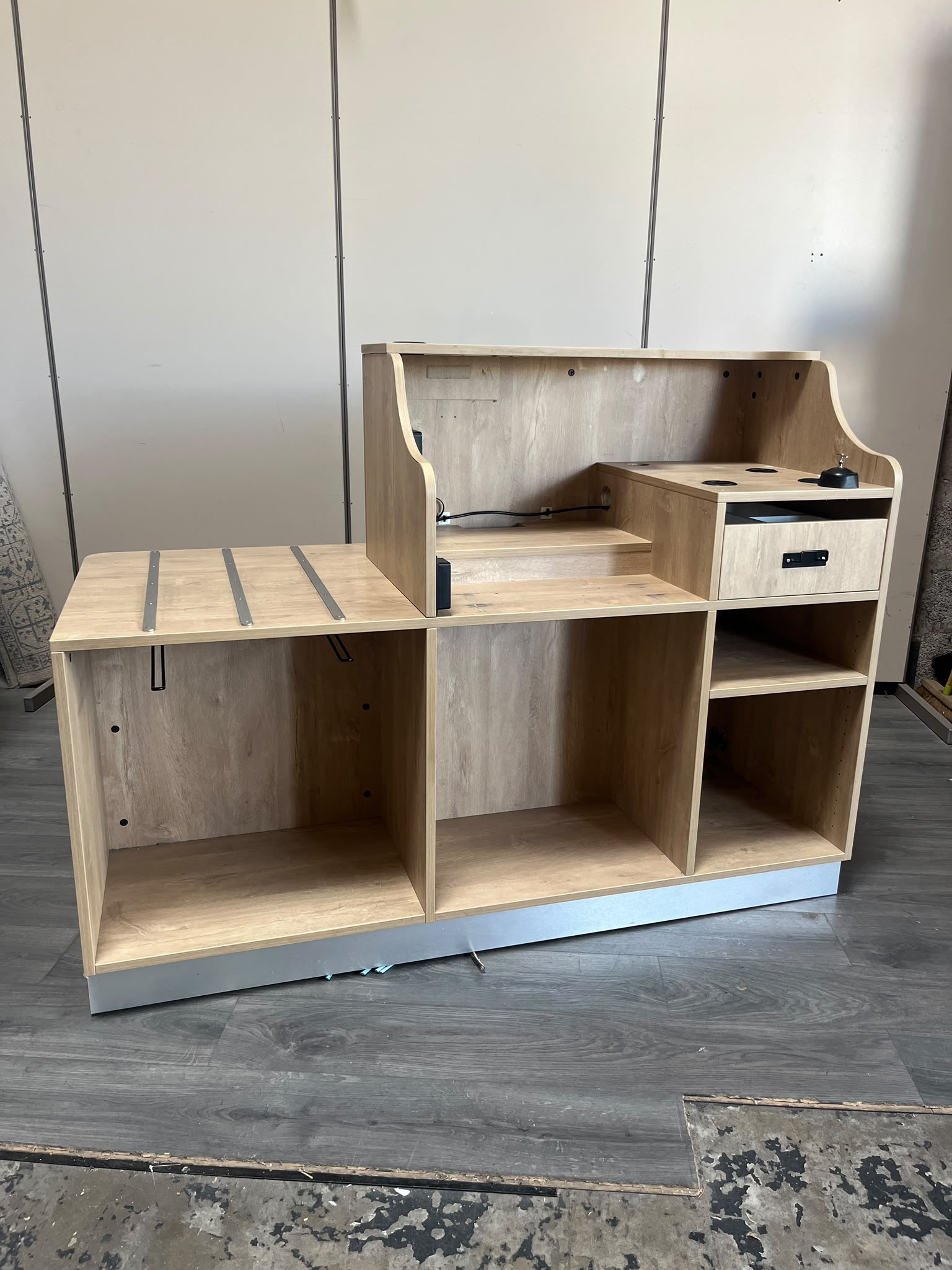 Comptoir d’accueil avec PMR en bois – L160 cm