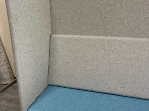 Fauteuil acoustique 2 places avec paroi en tissu – L145 cm