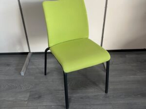 Chaise de bureau et réunion en tissu vert