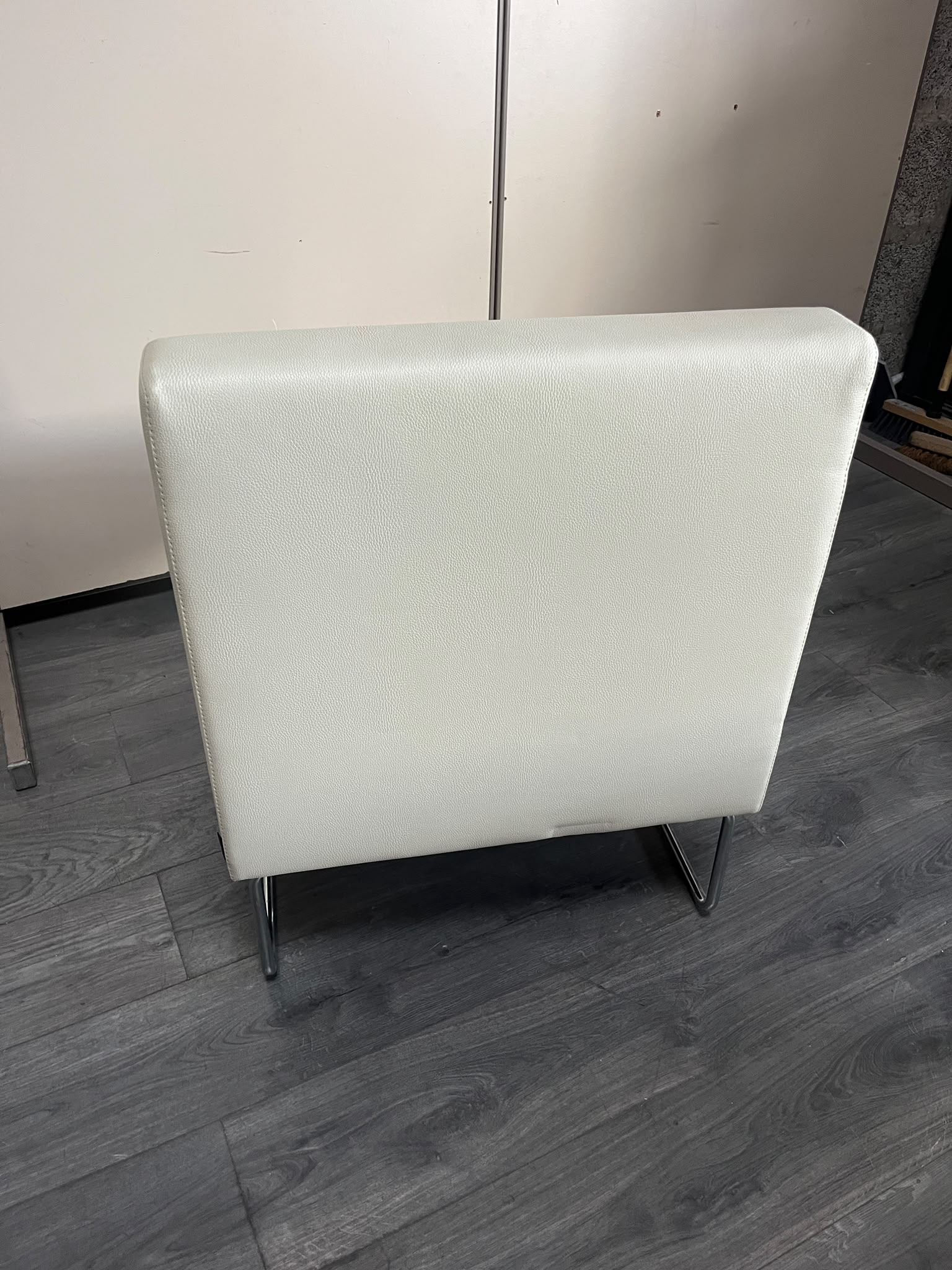 Banquette modulable 2 éléments en simili cuir beige