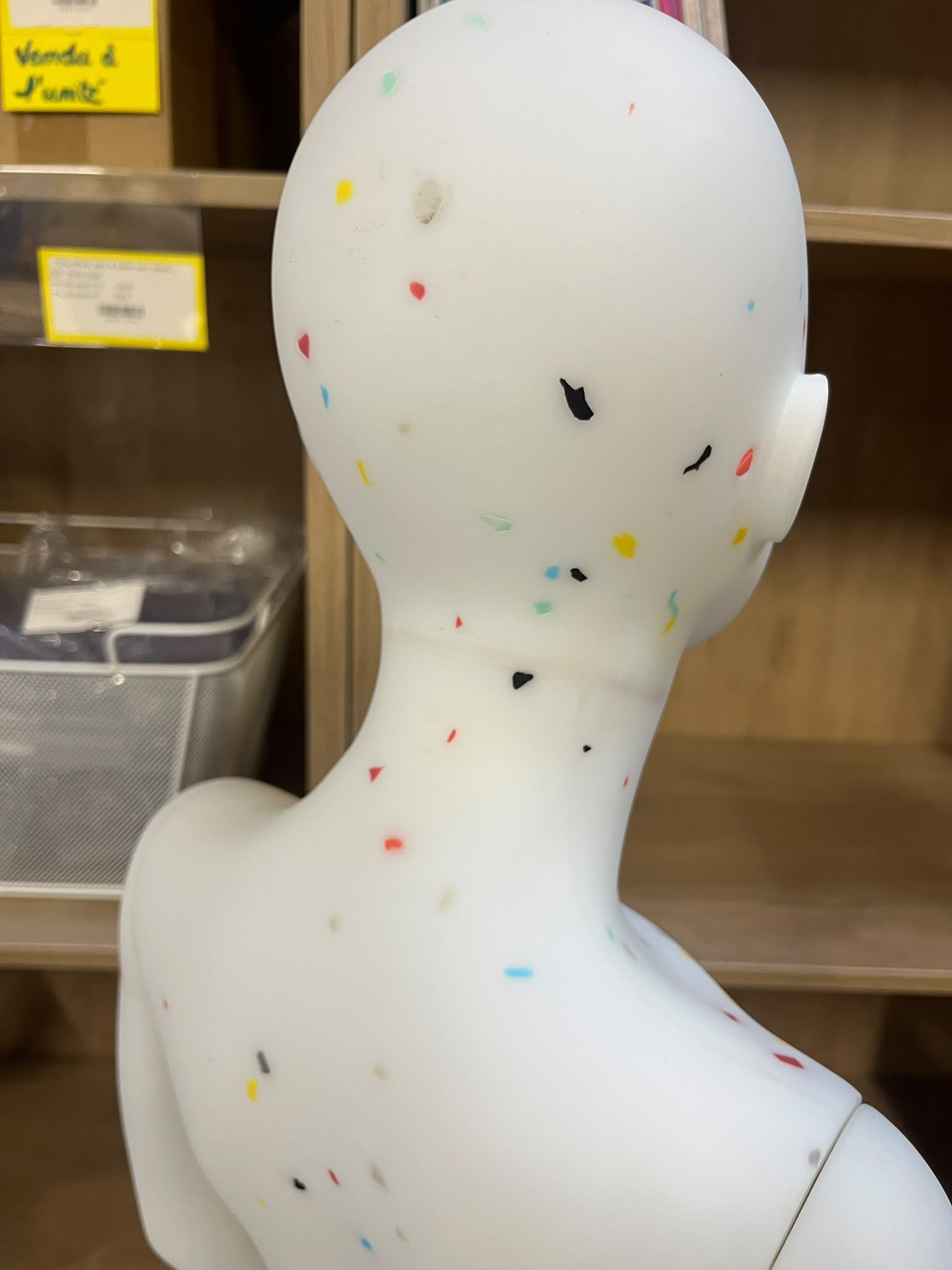Mannequin enfant 5-6 ans en PVC blanc moucheté