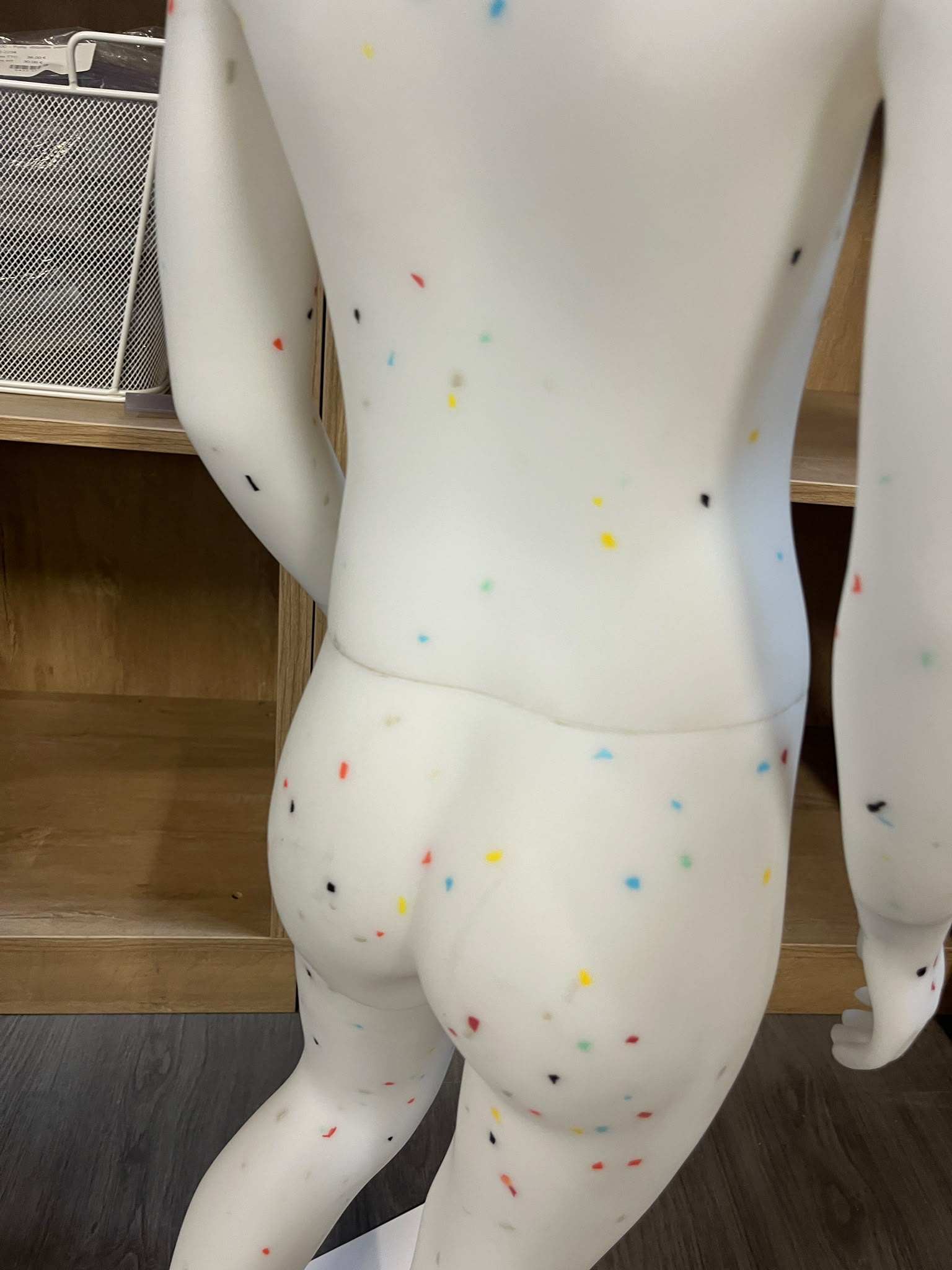 Mannequin enfant 5-6 ans en PVC blanc moucheté