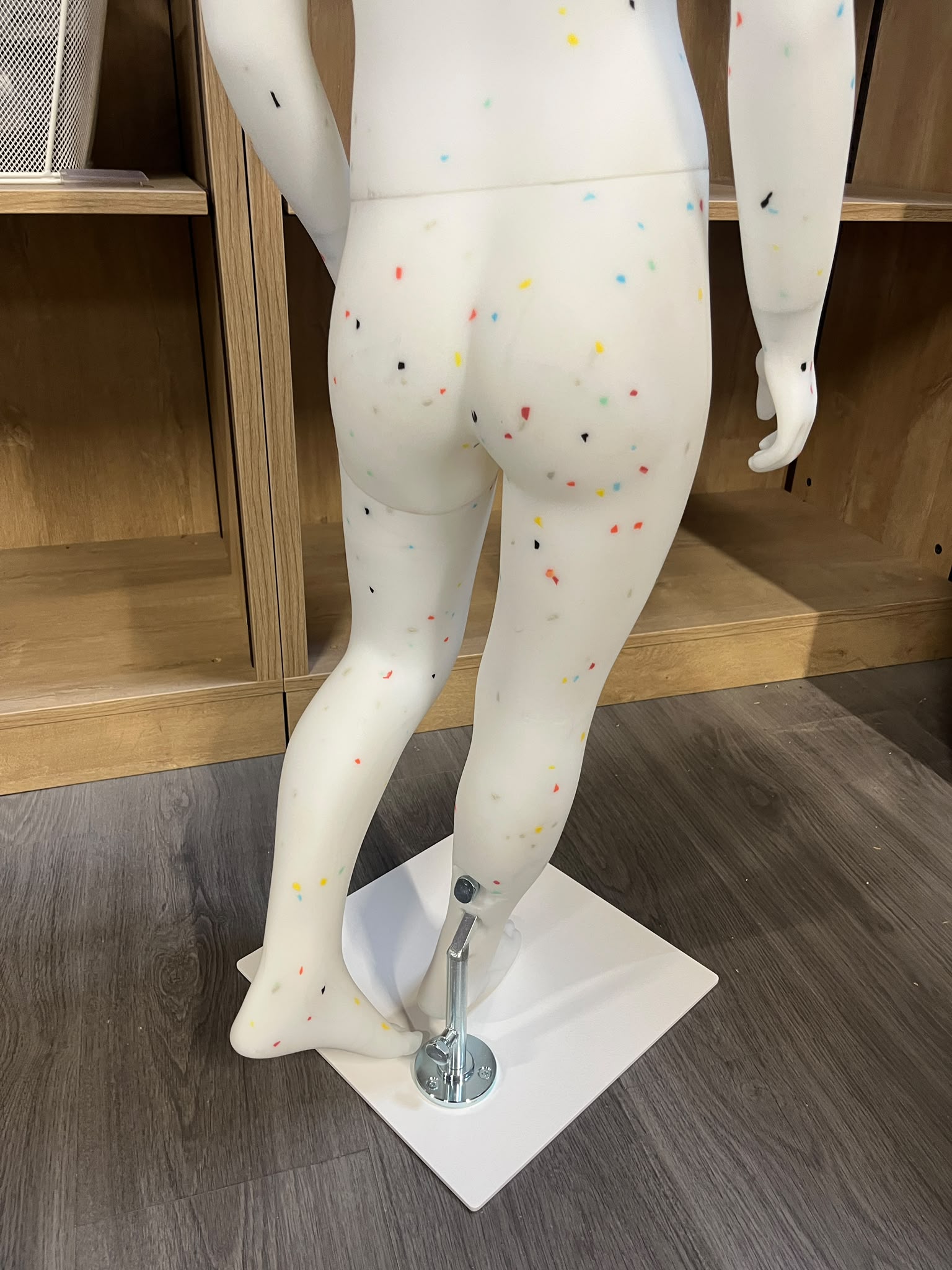 Mannequin enfant 5-6 ans en PVC blanc moucheté