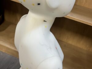 Mannequin enfant 2 ans en PVC blanc moucheté