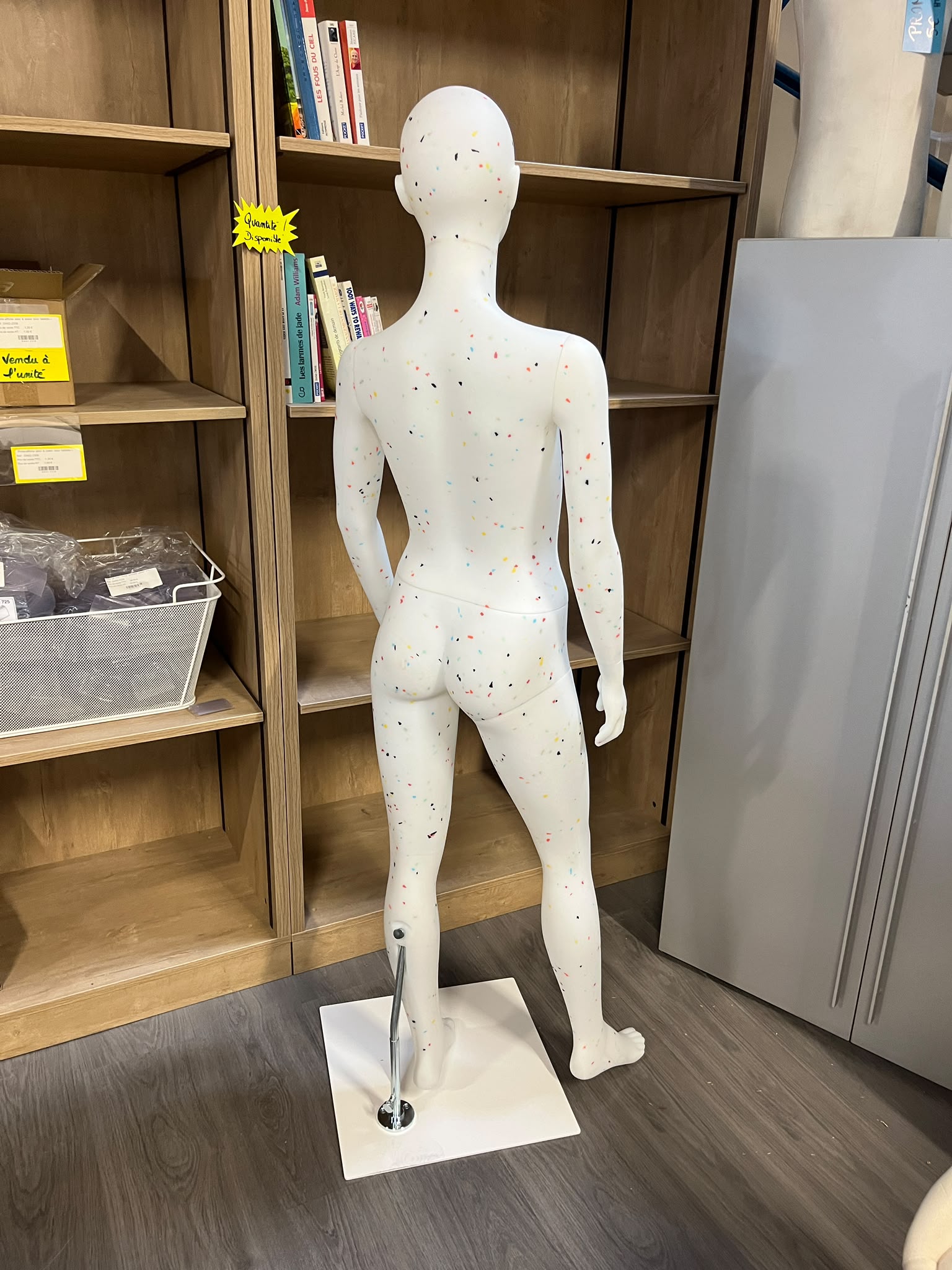 Mannequin fille enfant/ado 12-13 ans en PVC blanc moucheté