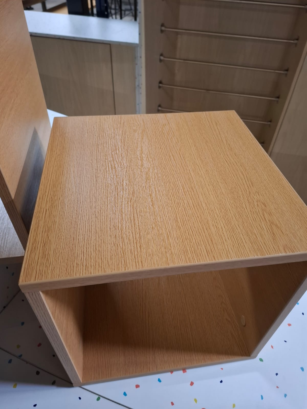 Lot de 2 niches en bois à poser – 38x38 cm